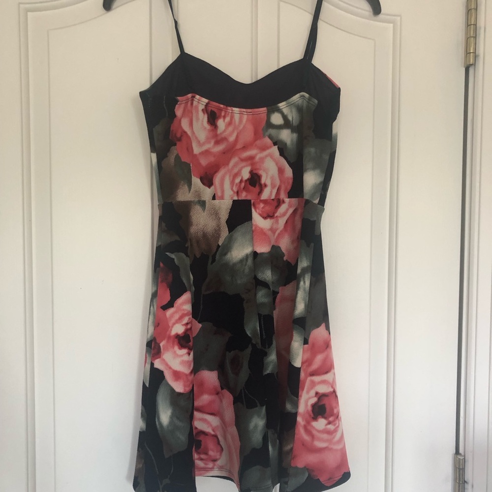 Rose Patterned Dress - Picture 2 of 3